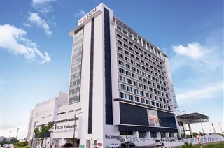 馬來(lái)西亞留學(xué)|思特雅大學(xué) UCSI 2025年本碩博招生簡(jiǎn)章