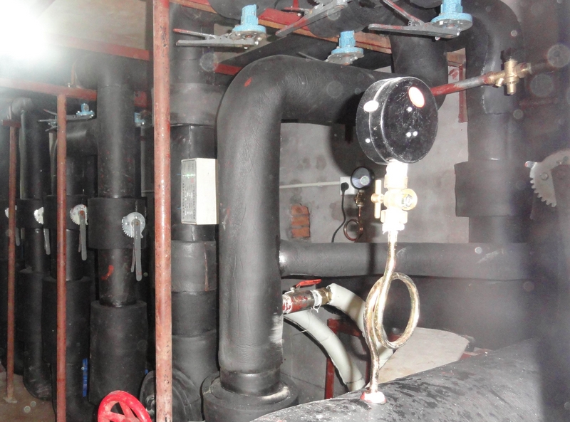 螺桿機(jī)安裝管路