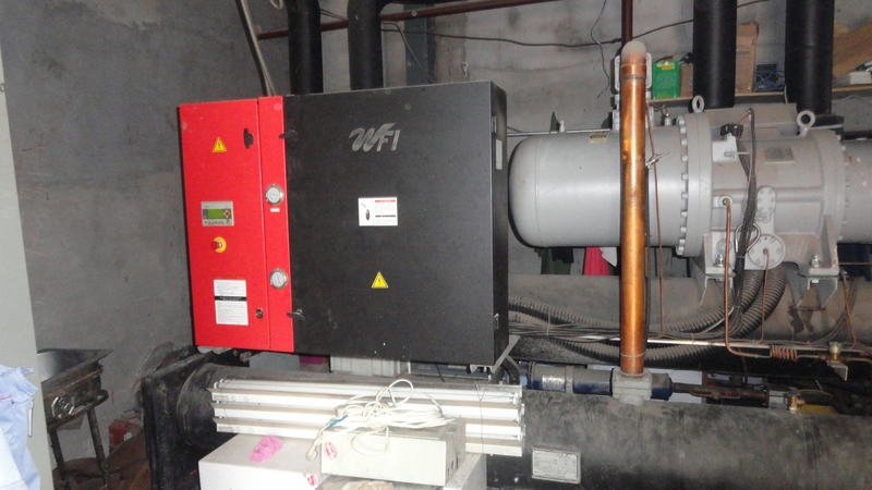 沃富螺桿機(jī)器運(yùn)行